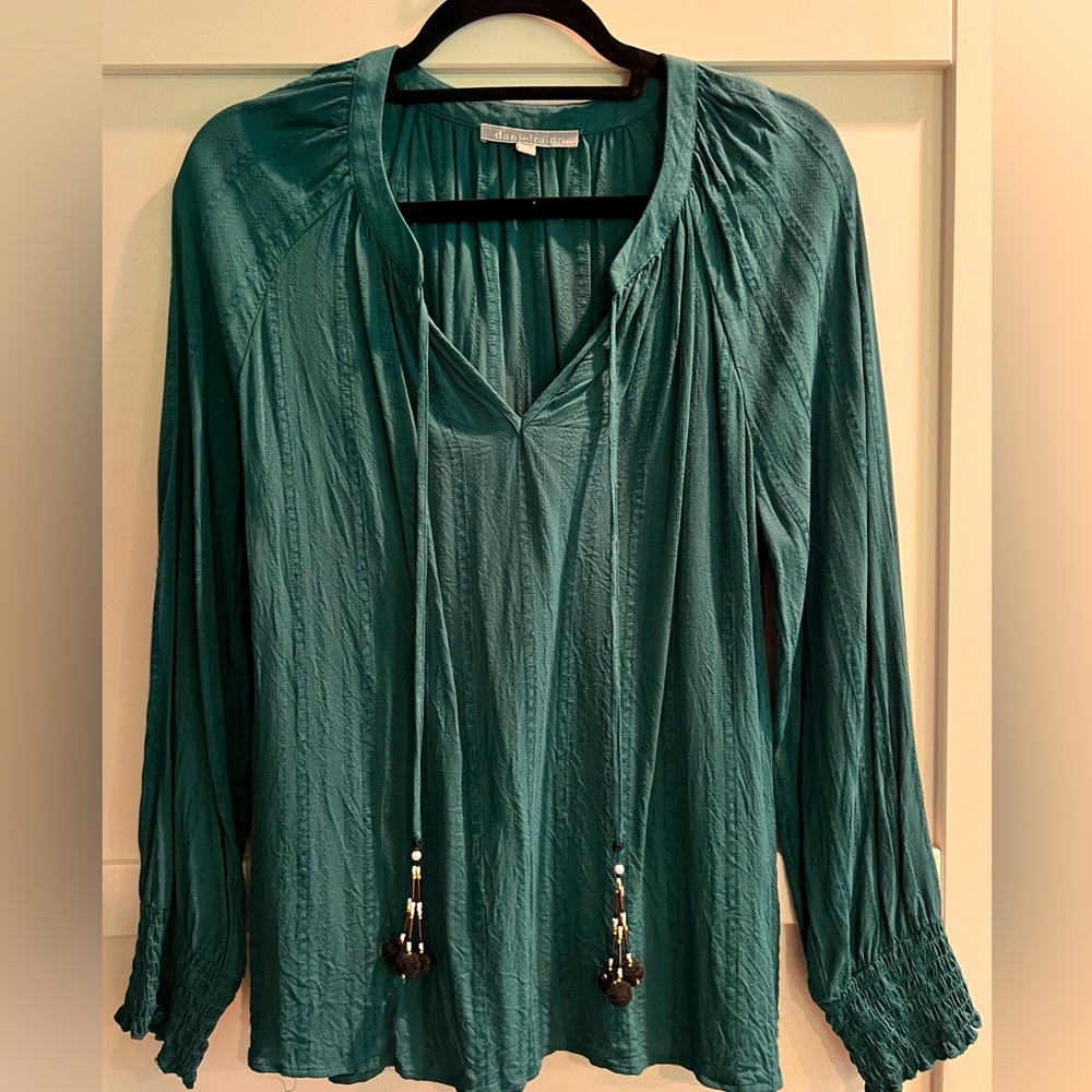 EUC Daniel Rainn L Emerald Shirt with Tassel details